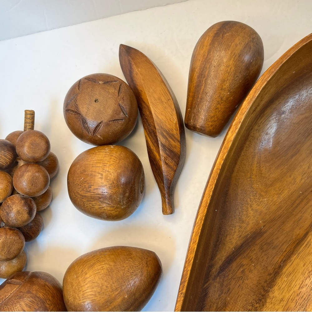 Vintage Mid Century MCM 11 pc Hand Carved Wooden Monkey Pod Leaf Bowl with Fruit - Picture 8 of 13